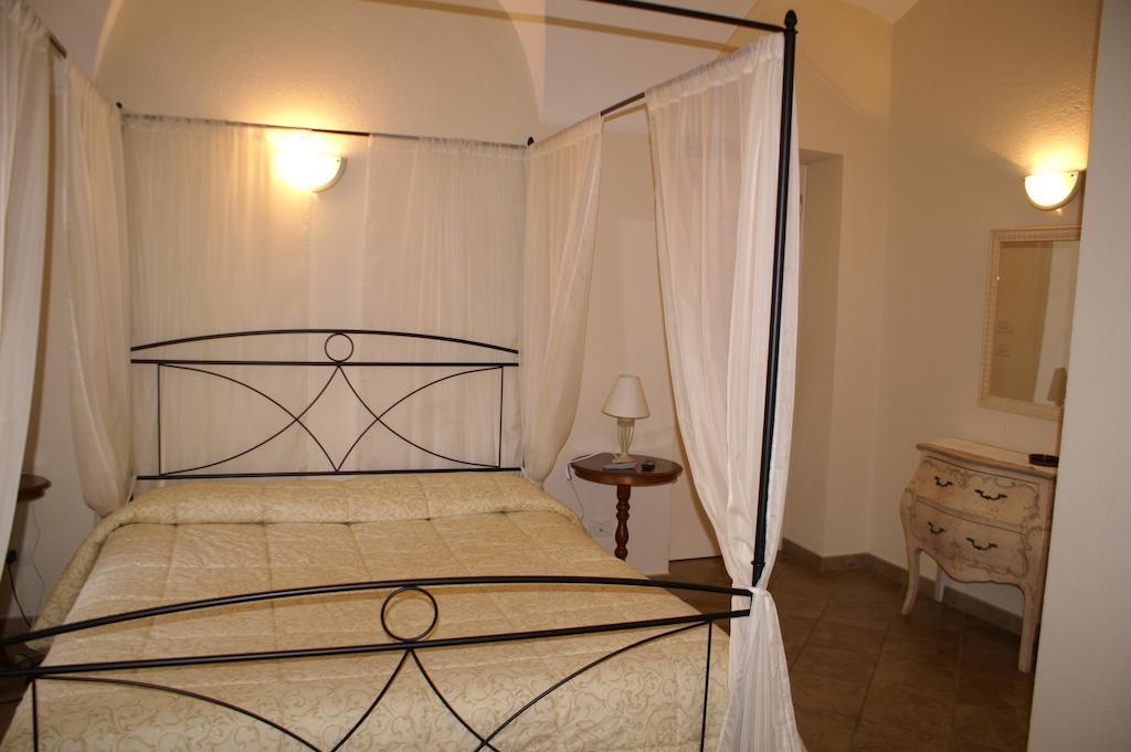 Hotel Porta Santa Maria Busca Quarto foto